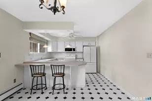 200 Woodmont Ave, Bridgeport, CT 06606 - Photo 11