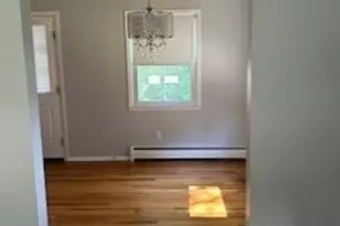 109 Parker Ave E, West Haven, CT 06516 - Photo 11