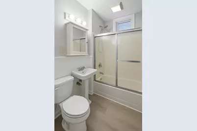 121 2nd Avenue #2nd Floor, West Haven, CT 06516 - Photo 3