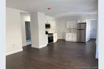 666 Capitol Avenue #2, Bridgeport, CT 06606 - Photo 5