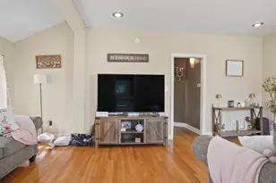 239 William St, West Haven, CT 06516 - Photo 9