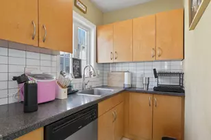 239 William St, West Haven, CT 06516 - Photo 11