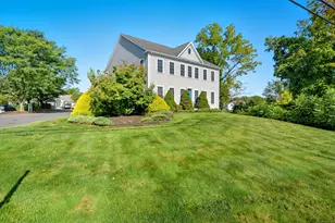 5 Creamery Brook, East Granby, CT 06026 - Photo 3