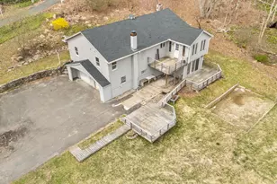 30 Old Green Rd, Newtown, CT 06482 - Photo 3