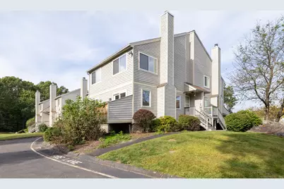 111 Mallane Lane #APT 19A, Naugatuck, CT 06770 - Photo 1