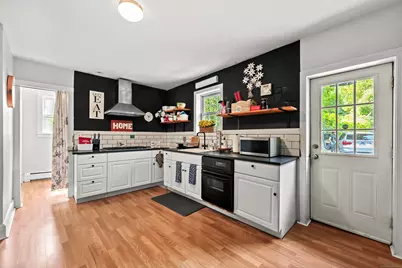 23 Hotchkiss Street, Middletown, CT 06457 - Photo 5