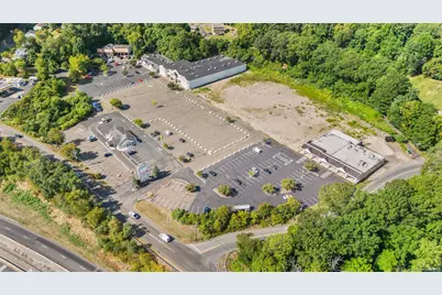 842 Derby Avenue, Seymour, CT 06483 - Photo 5