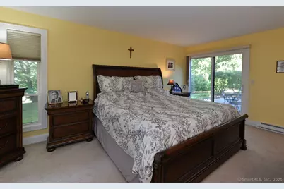 902 Heritage Village #A, Southbury, CT 06488 - Photo 11