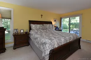 902 Heritage Vlg, Southbury, CT 06488 - Photo 11