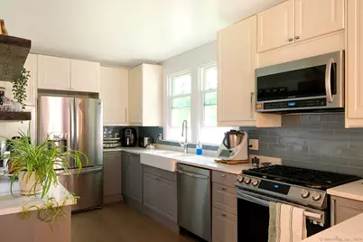 21 Perry Street, Salisbury, CT 06039 - Photo 5
