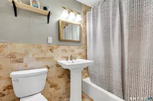 17 Briarwood Ln, Branford, CT 06405 - Photo 17