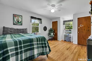 17 Briarwood Ln, Branford, CT 06405 - Photo 19