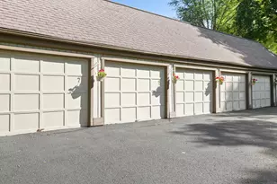 626 Heritage Vlg, Southbury, CT 06488 - Photo 9