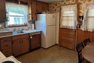 27 Harding Ave, Newington, CT 06111 - Photo 11