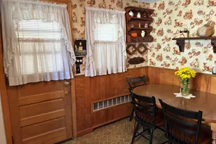 27 Harding Ave, Newington, CT 06111 - Photo 7