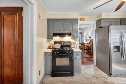 89 Glenbrook Avenue, Hamden, CT 06514 - Photo 17