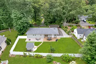 90 Cedar Hill Rd, Guilford, CT 06437 - Photo 35