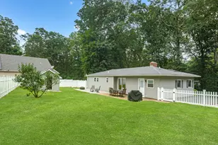 90 Cedar Hill Rd, Guilford, CT 06437 - Photo 33