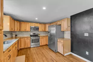 90 Cedar Hill Rd, Guilford, CT 06437 - Photo 7