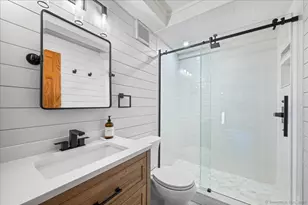 122 Old Post Rd, Old Saybrook, CT 06475 - Photo 23