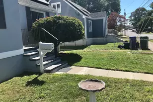 216 Clover St, Stratford, CT 06614 - Photo 3