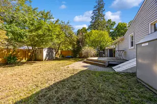 10 Walker Ln, Marlborough, CT 06447 - Photo 5