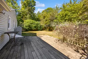 10 Walker Ln, Marlborough, CT 06447 - Photo 3