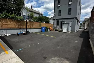 49 Hill St, Waterbury, CT 06704 - Photo 15