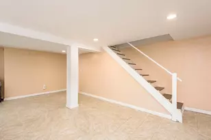 11 Lawler Rd, West Hartford, CT 06117 - Photo 11