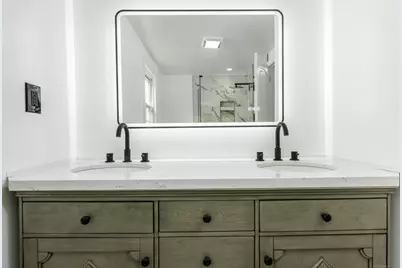 11 Lawler Road, West Hartford, CT 06117 - Photo 15