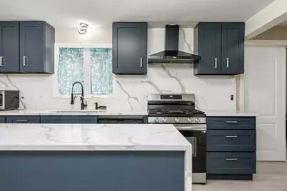 11 Lawler Road, West Hartford, CT 06117 - Photo 7