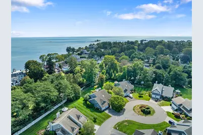 40 Linden Shores (Also Known As 40 Fairwinds), Branford, CT 06405 - Photo 3