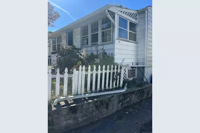 44 Woodlawn Avenue, Ansonia, CT 06401 - Photo 3