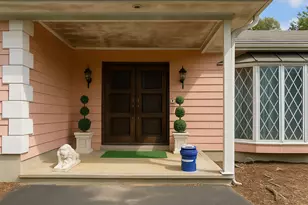 23 Sportsman Dr, Shelton, CT 06484 - Photo 3