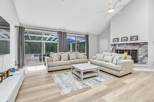 28 Strawberry Ln, Shelton, CT 06484 - Photo 11