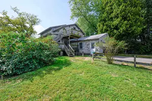 174 Whitfield St, Guilford, CT 06437 - Photo 13