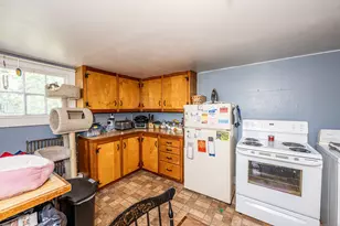 174 Whitfield St, Guilford, CT 06437 - Photo 23