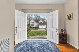 42 Milford Hunt Ln, Milford, CT 06461 - Photo 3