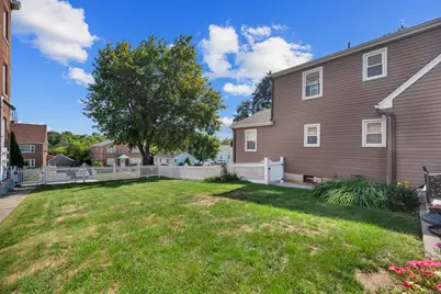 7 Doris Street, New Britain, CT 06053 - Photo 3