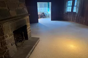 8 Nelson Pl, Fairfield, CT 06825 - Photo 23