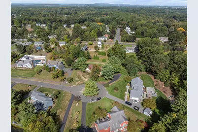 10 Cleary Lane, Windsor, CT 06095 - Photo 3