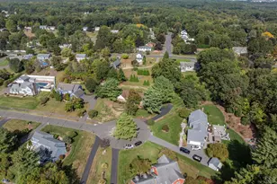 10 Cleary Ln, Windsor, CT 06095 - Photo 3