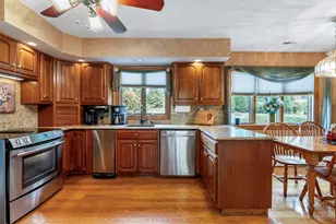 10 Cleary Ln, Windsor, CT 06095 - Photo 17