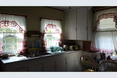 280 Newtown Turnpike, Redding, CT 06896 - Photo 9