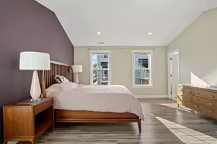 22 Brentwood Cir, Danbury, CT 06810 - Photo 15