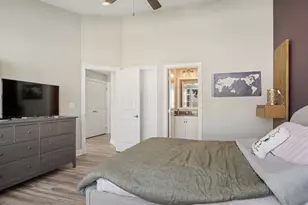 22 Brentwood Cir, Danbury, CT 06810 - Photo 19