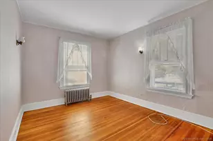 35 Broadview St, Bristol, CT 06010 - Photo 21