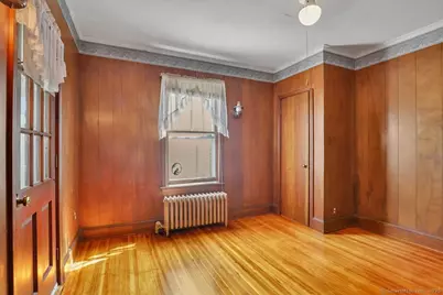 35 Broadview Street, Bristol, CT 06010 - Photo 15