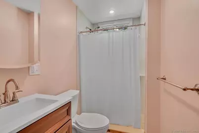 35 Broadview Street, Bristol, CT 06010 - Photo 11