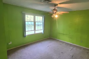 17 Dunbar Ln, Hamden, CT 06514 - Photo 13